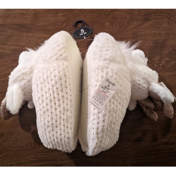 Fluffy Gold Antler Stag Slippers - Picture 6 of 13